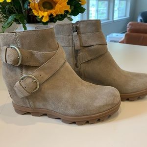 Sorel Wedge Booties